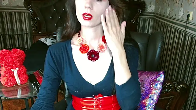VictoryVega Adlı Modelin Canlı XXX Sohbeti