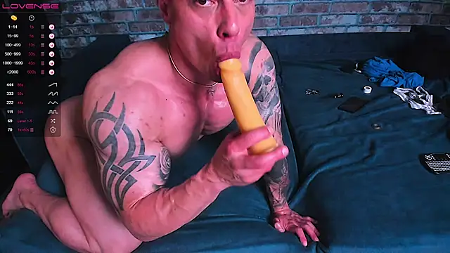 mark_normal: вебкам-шоу