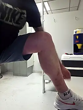 Heavyhung14u webkamerás műsora