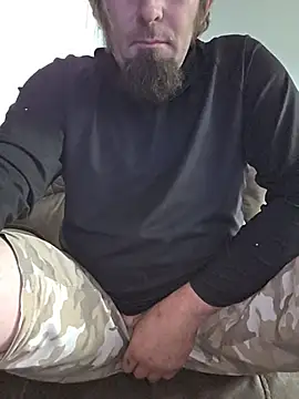 Heavyhung14u Show in webcam