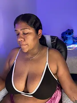 paola091 Show in webcam