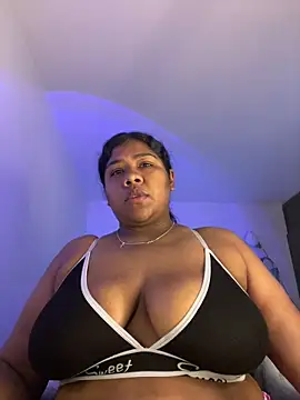 Show modela paola091 na web-kameri
