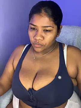 paola091 Show in webcam
