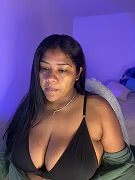 Show modela paola091 na web-kameri