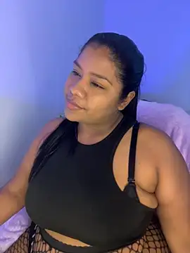 Show modela paola091 na web-kameri