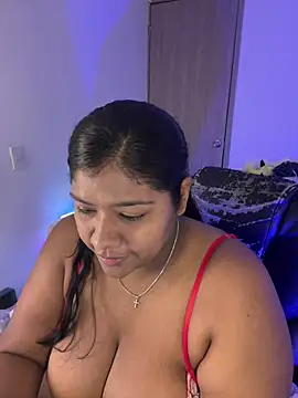 paola091 Шоу с уебкамера