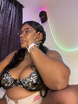 Show de paola091 na webcam