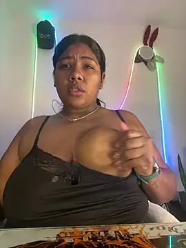 Show de paola091 na webcam
