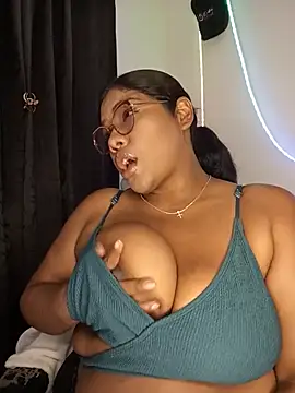 paola091 Шоу с уебкамера
