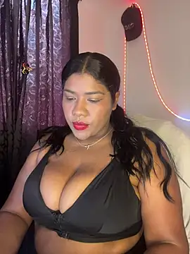 paola091 Show in webcam