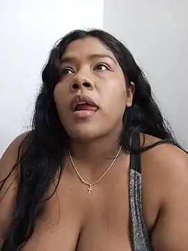 הופעת וובקאם של paola091