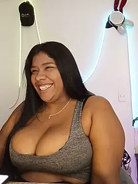 paola091 webcam show