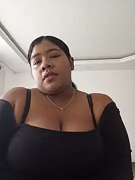 paola091 webcam show