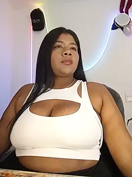Show de paola091 na webcam