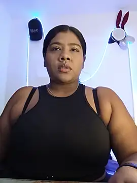 Show modela paola091 na web-kameri