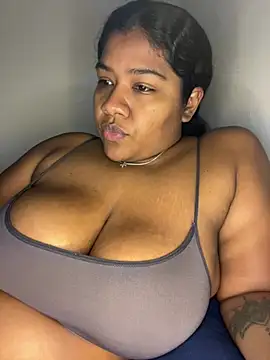 paola091 Show in webcam