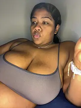 הופעת וובקאם של paola091