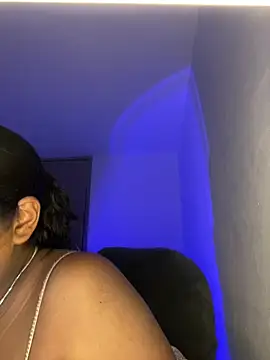 paola091 Шоу с уебкамера