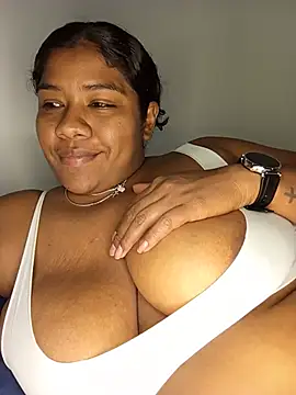 paola091 webcam show