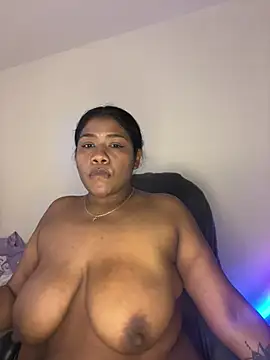 הופעת וובקאם של paola091