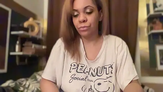 Sanaawest's Webcam Show