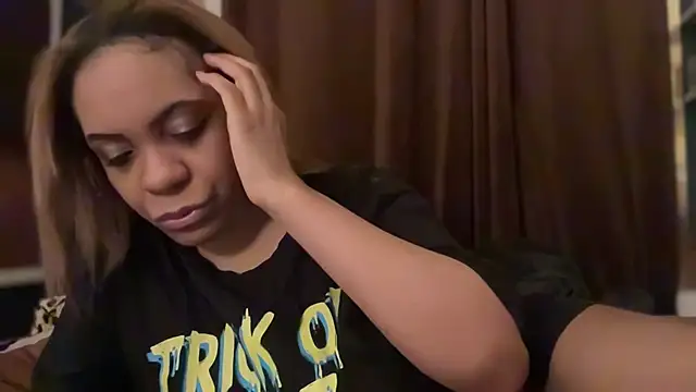 Sanaawest's Webcam Show