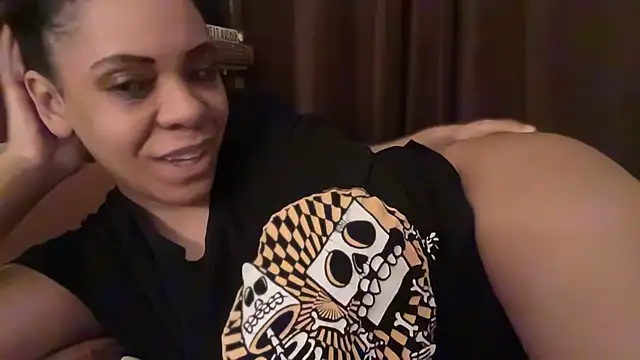 Sanaawest's Webcam Show