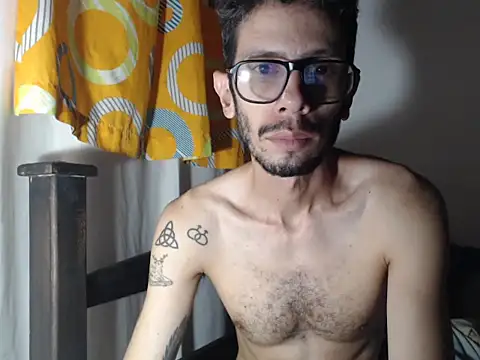 alisterxxx Show Webcam