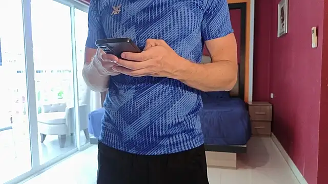 عرض كام AlansonofDaddy
