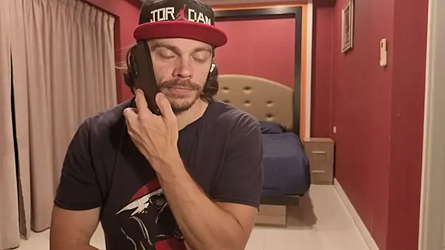 AlansonofDaddy Webcam Show