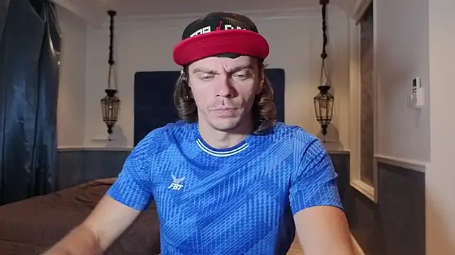 Webkamerová show Marrymeplz