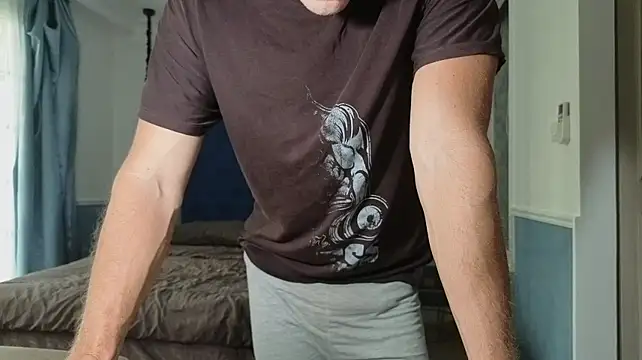 Marrymeplz 网络视讯表演