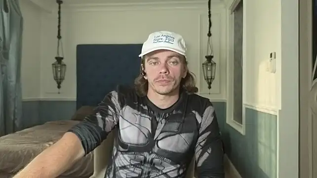 Marrymeplz Pertunjukan Webcam