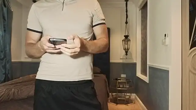Marrymeplz Webcam Show