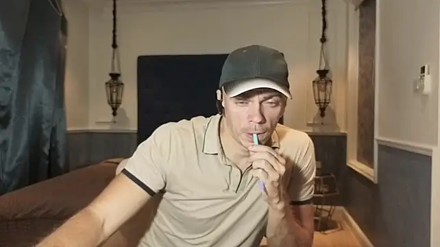 Marrymeplz Webcam show
