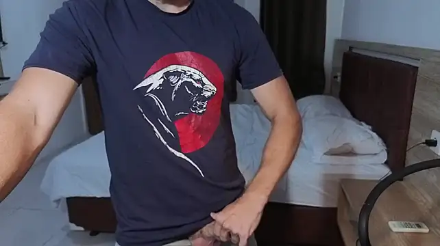 Marrymeplz Webcam-Show