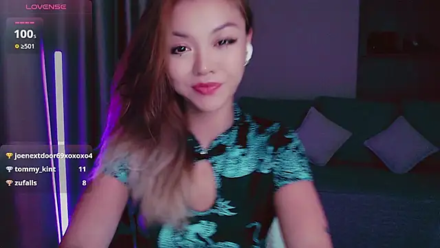 Nyx_Lina – Naživo chatovacia miestnosť
