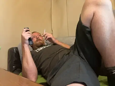 SmallPenis6996 webkamerás műsora