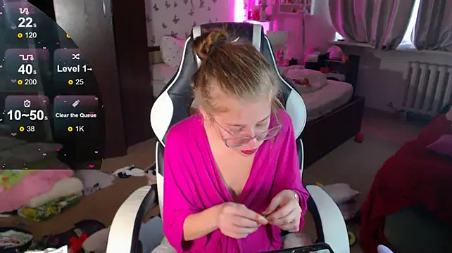 Chat XXX en directo de Kira_honeyy