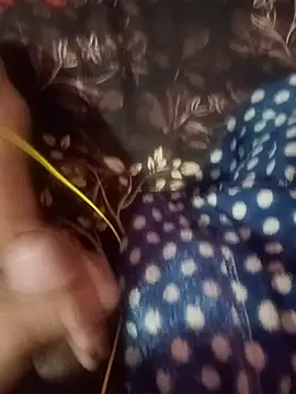 הופעת וובקאם של Yourhoy_ind_boy