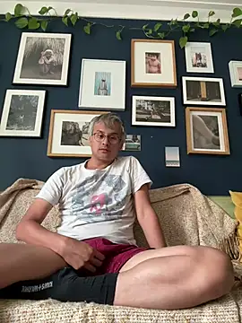 knobhead2020 Show Webcam