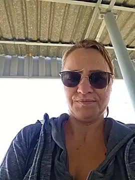 BLONDKICIA1's Webcam Show