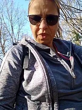 BLONDKICIA1's Webcam Show