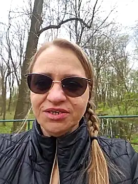 BLONDKICIA1 웹캠 쇼