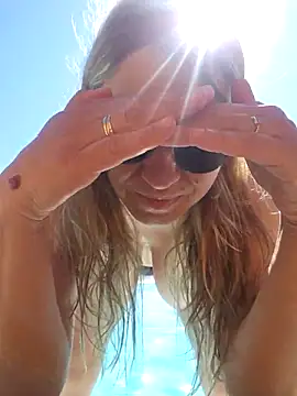 BLONDKICIA1 webcam show