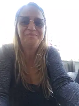 BLONDKICIA1 网络视讯表演