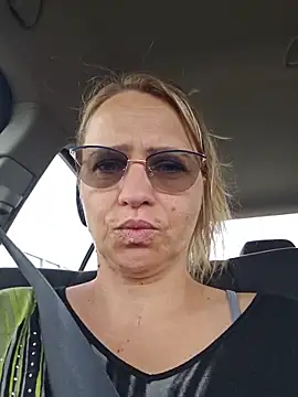 BLONDKICIA1 网络视讯表演