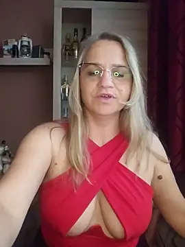 BLONDKICIA1's Webcam Show