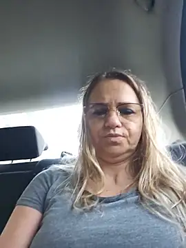 Show modela BLONDKICIA1 na web-kameri