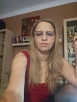 BLONDKICIA1 – Kamerová šou